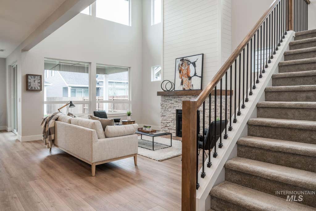 Photo of 6156 N Arctic Fox WAY, Meridian, ID 83646 (MLS # 98997342)