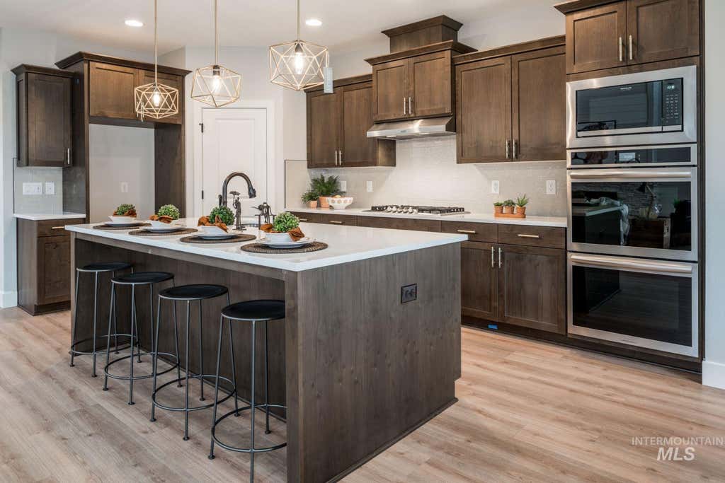 Photo of 6156 N Arctic Fox WAY, Meridian, ID 83646 (MLS # 98997342)