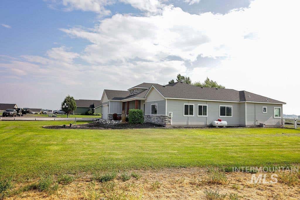 Photo of 523 Tasia Brianna Dr W DR, Jerome, ID 83338 (MLS # 98994957)