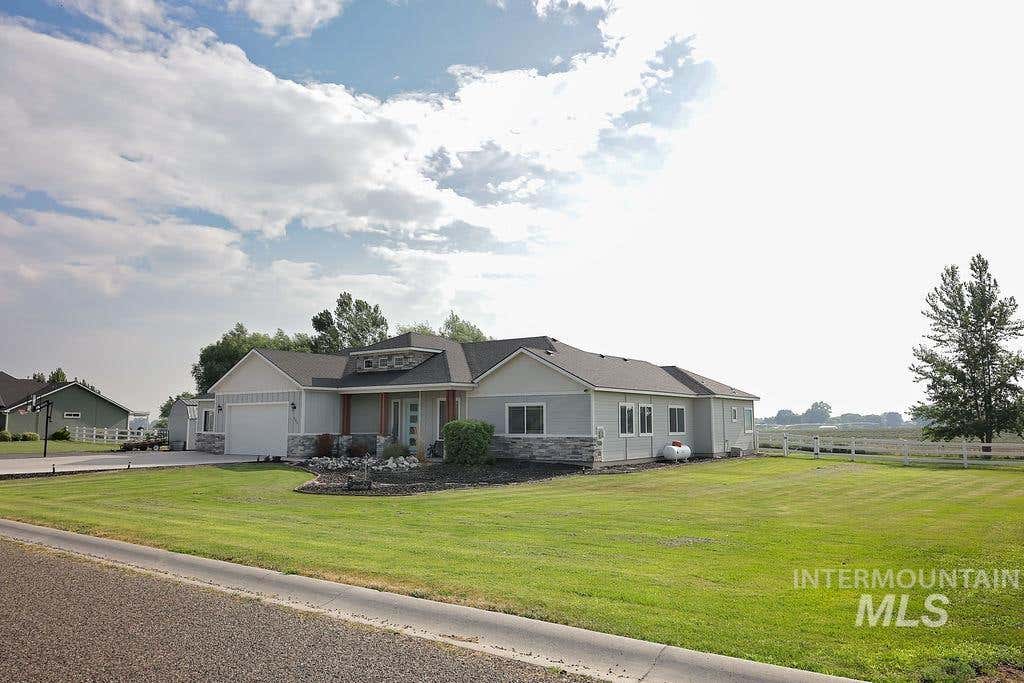 Photo of 523 Tasia Brianna Dr W DR, Jerome, ID 83338 (MLS # 98994957)