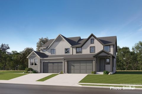 Photo of 8229 W White Willow St, Eagle, ID 83616 (MLS # 98984469)