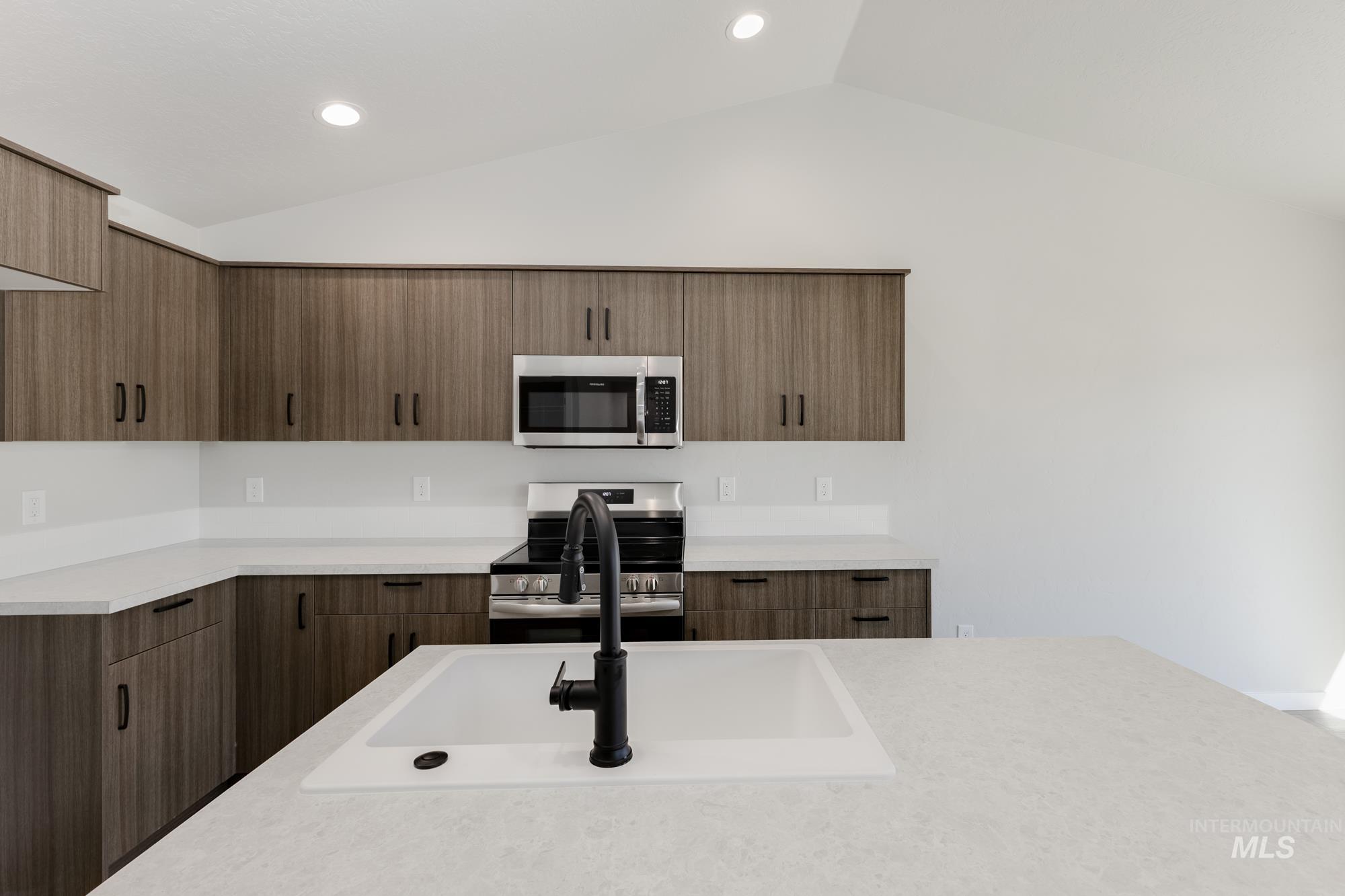 18388 N Trumpet Lily Ave