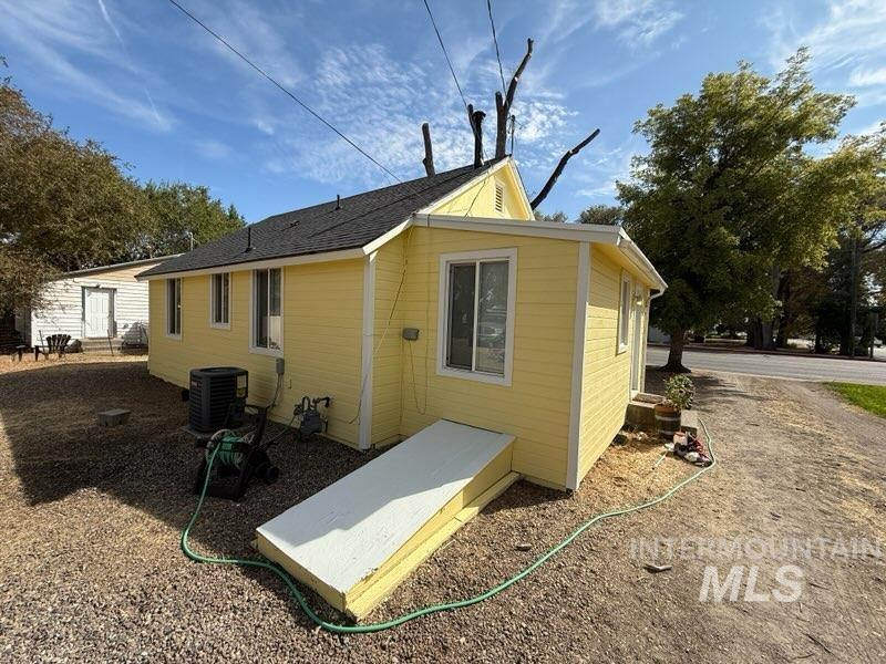 1320 American Legion Blvd