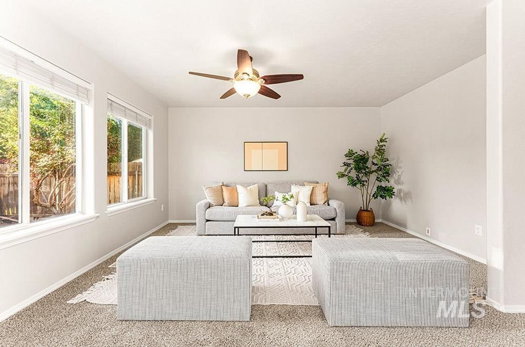 Photo of 5966 N Silver Maple Ave, Meridian, ID 83646 (MLS # 98966663)