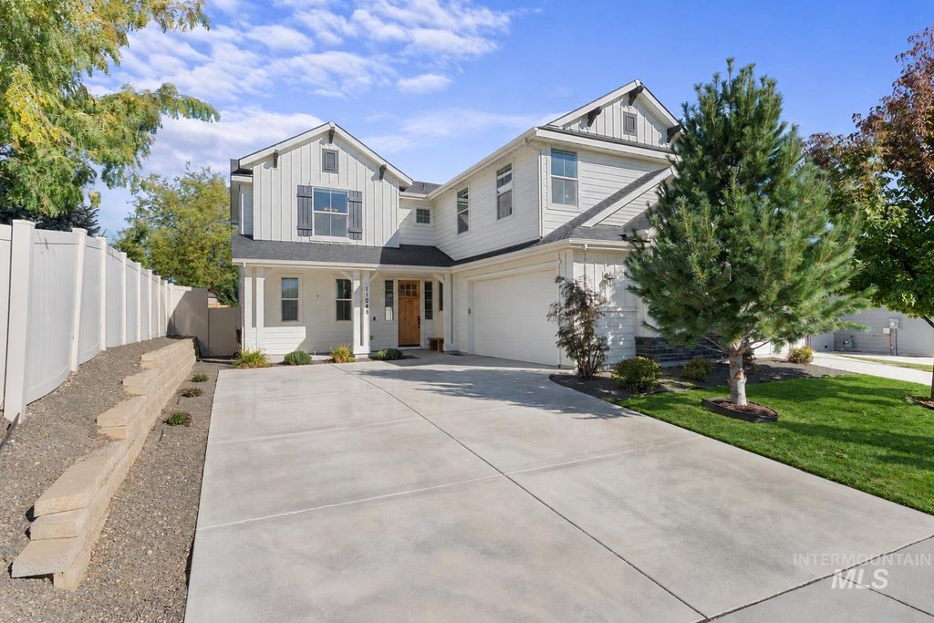 Photo of 11048 W Victoria Dr, Nampa, ID 83686 (MLS # 99004026)