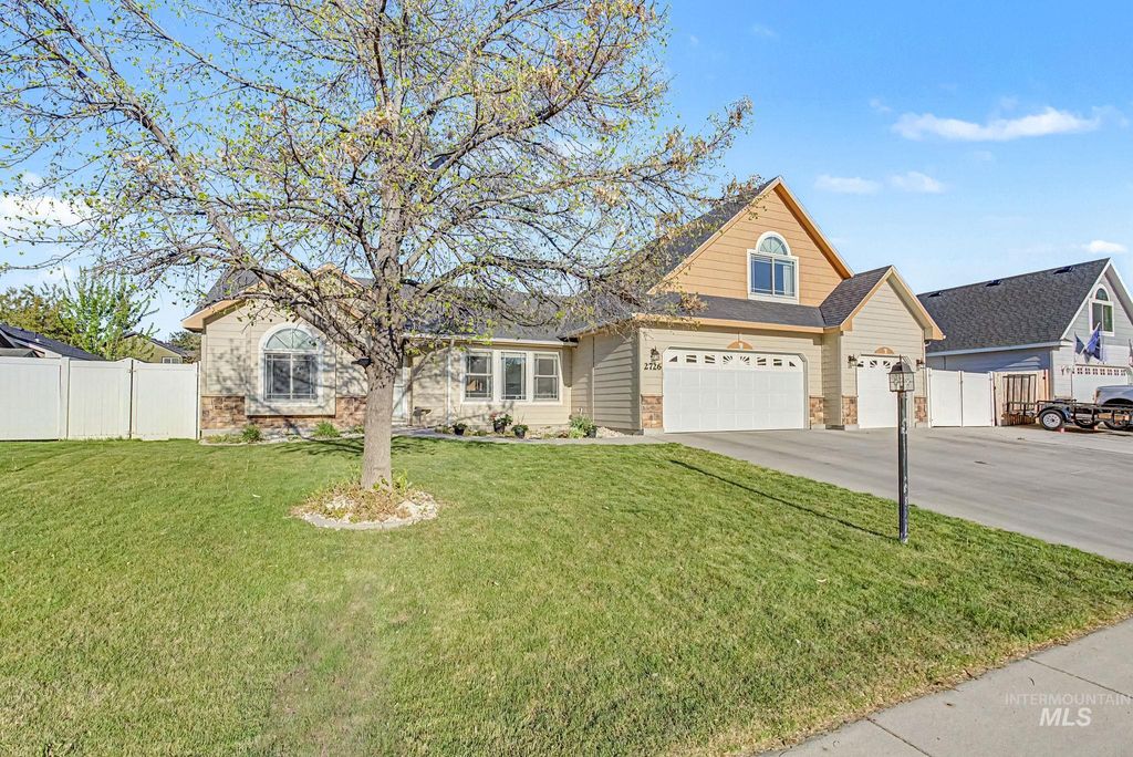 Photo of 2726 Banner Ct, Nampa, ID 83686 (MLS # 98984538)