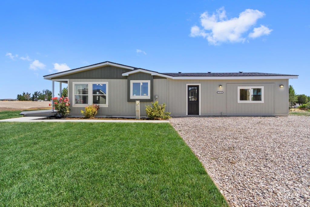 Photo of 21710 Wood Ln, Parma, ID 83660 (MLS # 98990707)