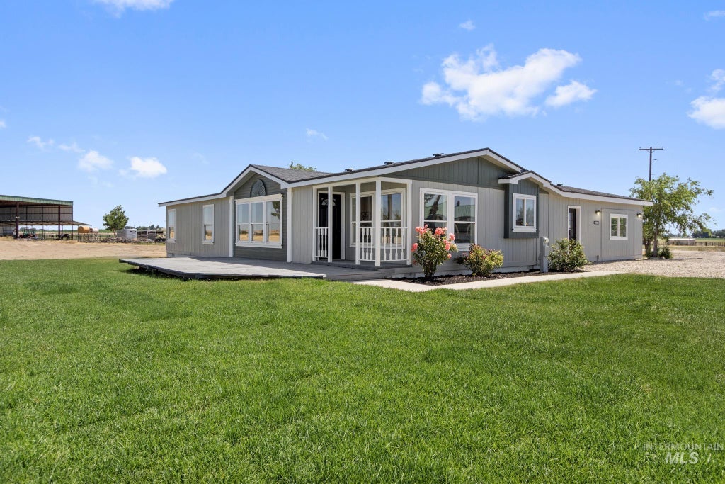 Photo of 21710 Wood Ln, Parma, ID 83660 (MLS # 98990707)