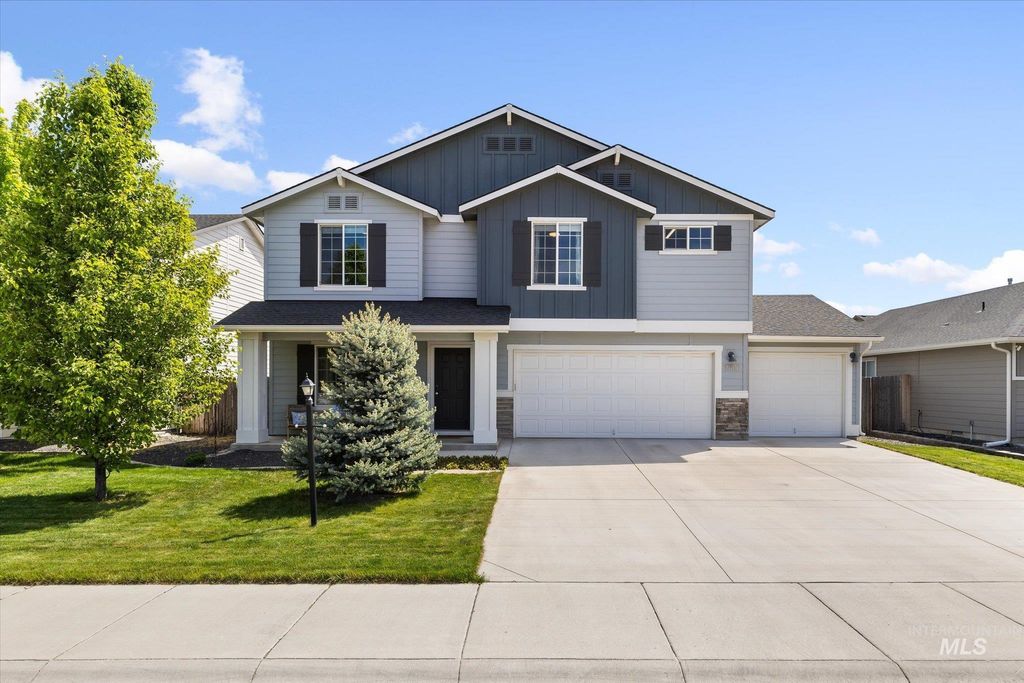 Photo of 17610 Aqua Springs Ave, Nampa, ID 83687 (MLS # 98985860)