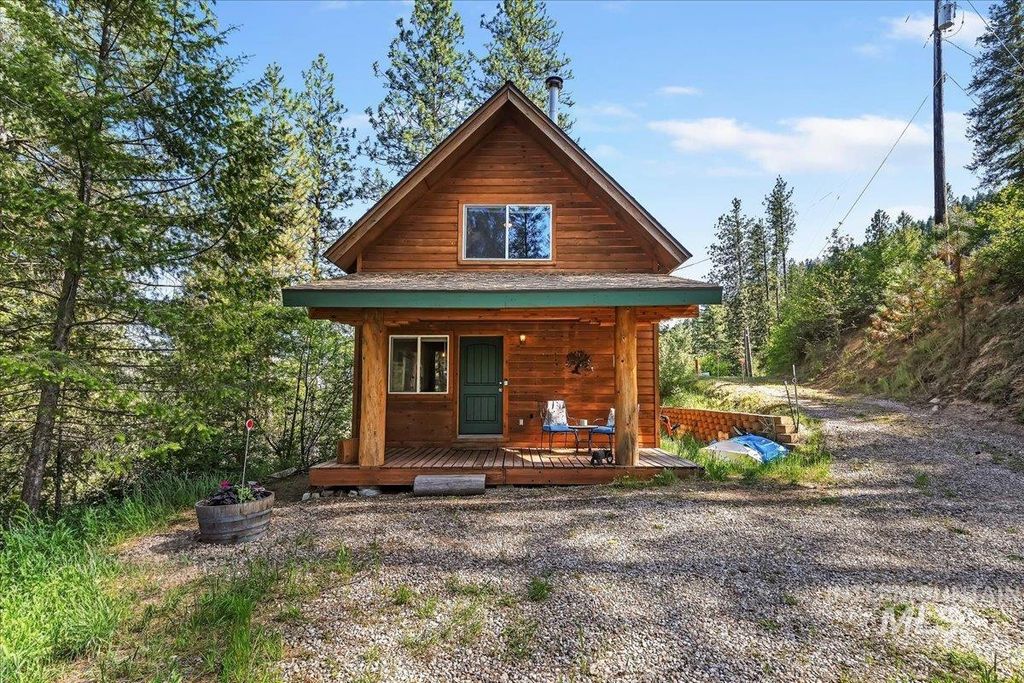 Photo of 17 Bear Run Lane, Boise, ID 83716 (MLS # 98986216)
