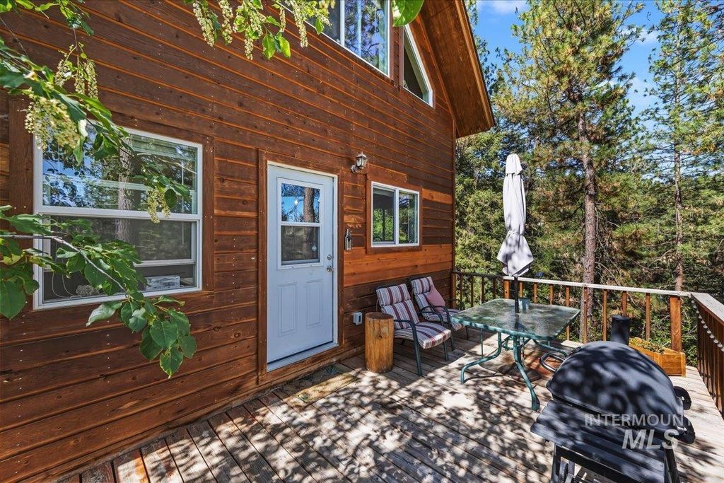 Photo of 17 Bear Run Lane, Boise, ID 83716 (MLS # 98986216)