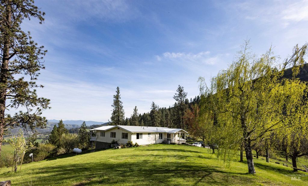 Photo of 3230 Hwy 64, Kamiah, ID 83536 (MLS # 98981367)