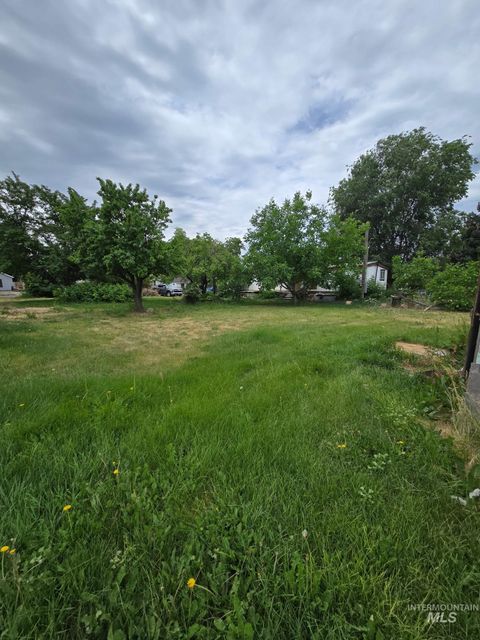 214 E Avenue E Jerome ID 83338