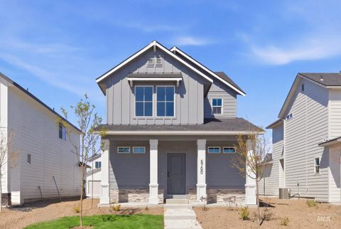 Photo of 6700 W Redwood Creek Dr, Meridian, ID 83646 (MLS # 98981848)