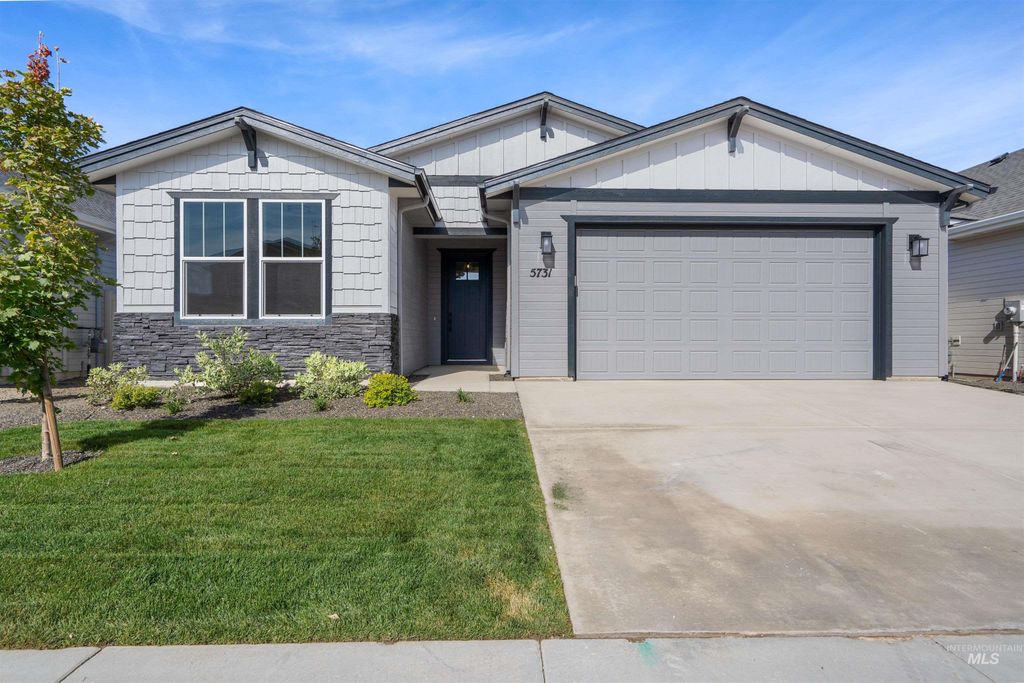 Photo of 6091 W Parachute Dr, Meridian, ID 83646 (MLS # 98976956)