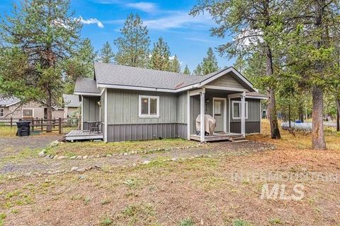 Photo of 458 Smitty Ave, McCall, ID 83638 (MLS # 98986878)