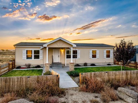 Photo of 1203 Locker Avenue, Parma, ID 83660 (MLS # 98964263)