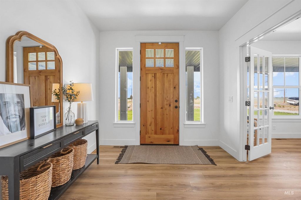 Photo of 853 E 300 S, Declo, ID 83323 (MLS # 98990300)