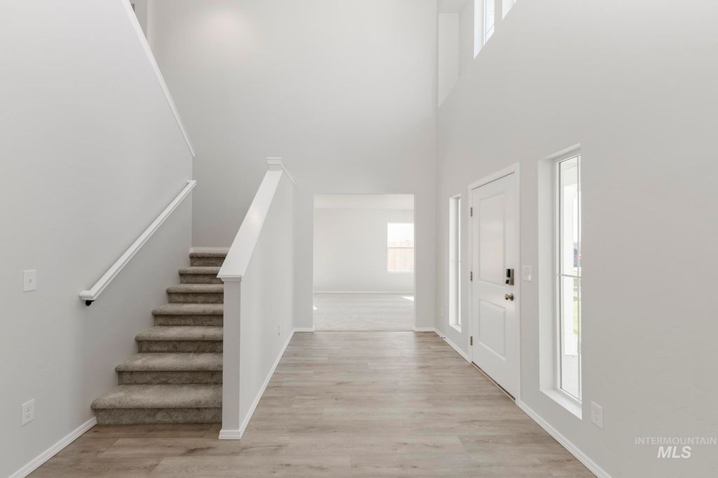 Photo of 1125 Woods Bog Ct, Middleton, ID 83644 (MLS # 98968352)