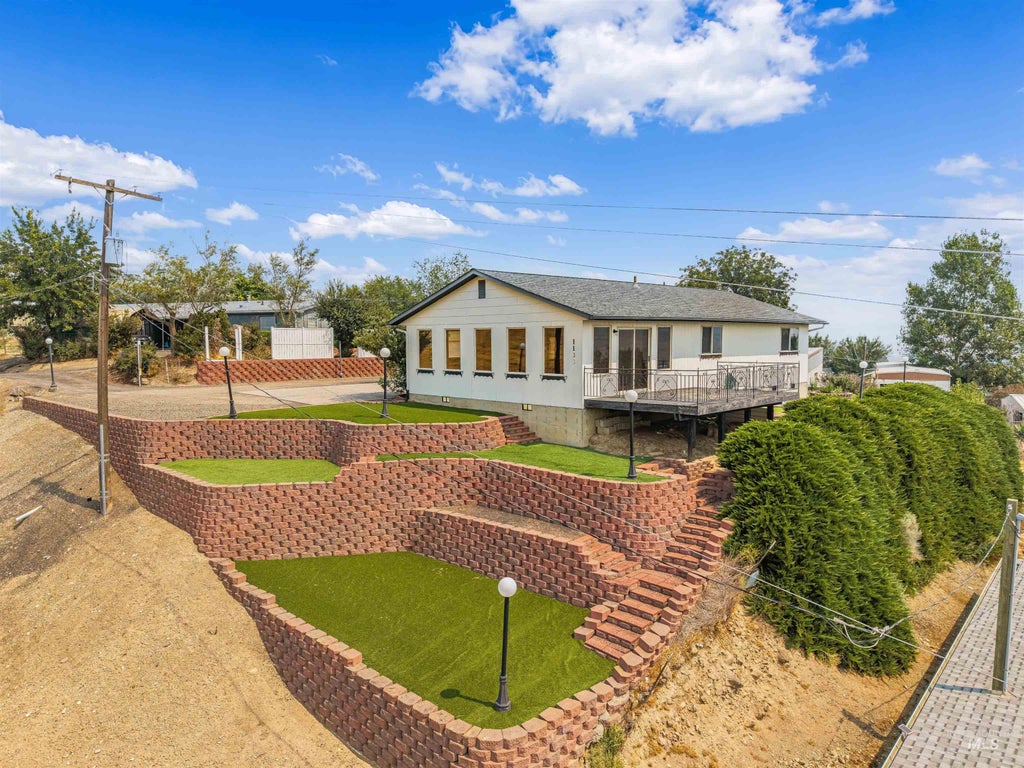 Photo of 1133 Harvest Rd, Lewiston, ID 83501 (MLS # 98996477)