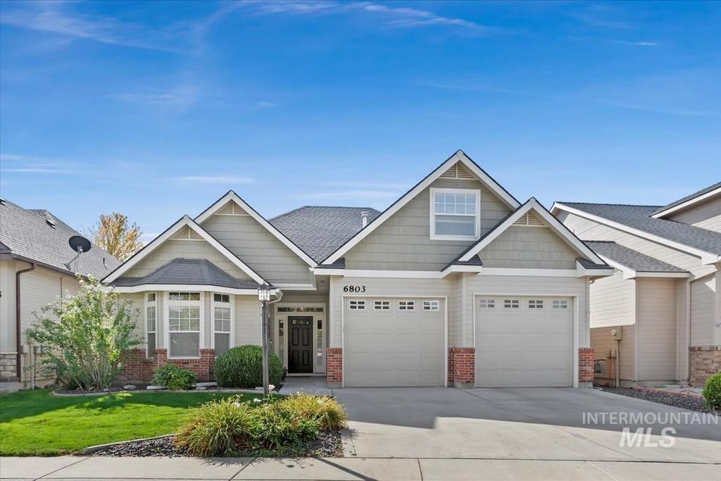 Photo of 6803 E Greens Dr, Nampa, ID 83687 (MLS # 98973432)