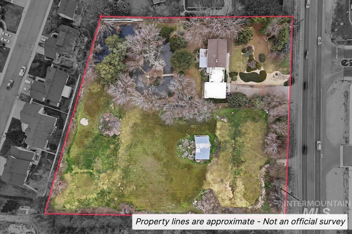 Aerial view of property's location featuring property boundaries highlighted