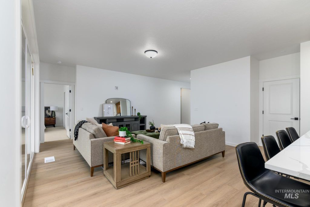 Photo of 6310 W Snow Currant St, Meridian, ID 83646 (MLS # 98981784)