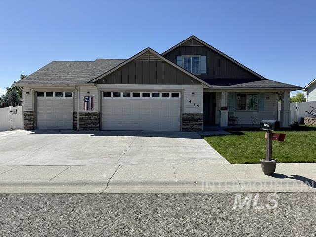 1476 Crest Way, Ontario, Oregon image 1