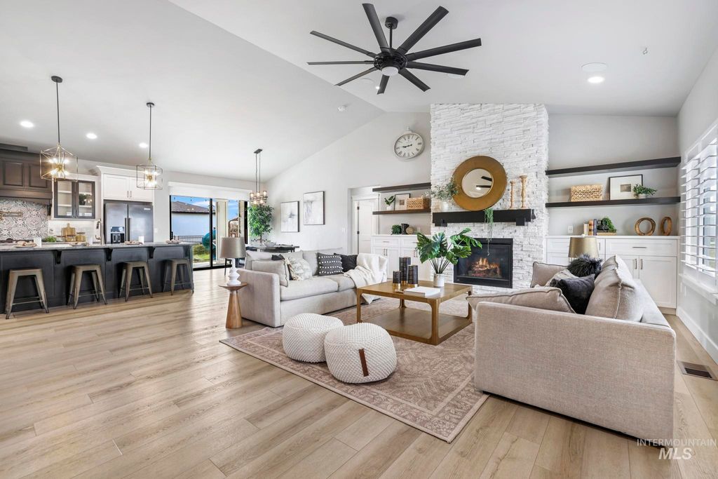 Photo of 2442 Clear Creek Ct, Twin Falls, ID 83301 (MLS # 98971568)