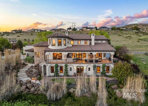 473 N Strata Via Way Boise ID 83712