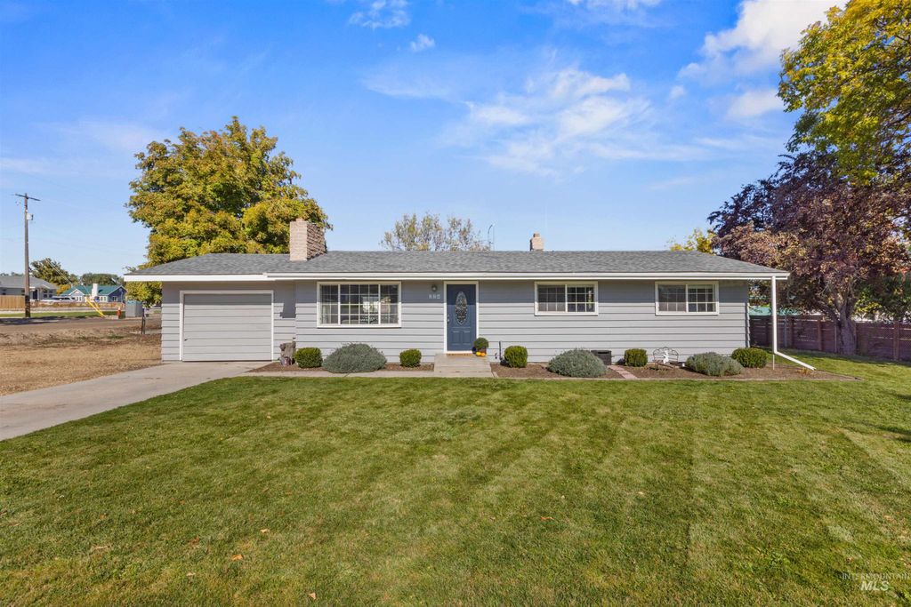 Photo of 224 Motzko St, Marsing, ID 83639 (MLS # 98965044)