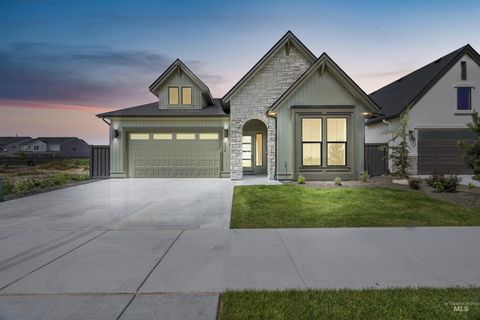 Photo of 904 E Escalation St, Meridian, ID 83642 (MLS # 98984681)