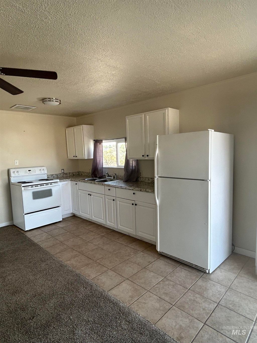 Photo of 151 Canyon Street, Twin Falls, ID 83301 (MLS # 98961196)