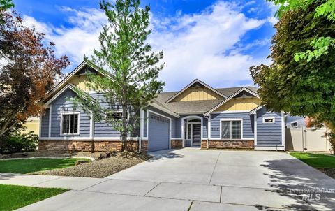 3082 E Deerhill Dr Meridian ID 83642