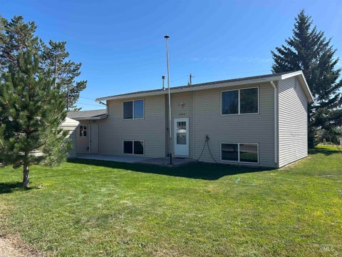 Photo of 3085 Dickson Ave, Twin Falls, ID 83301 (MLS # 99000732)