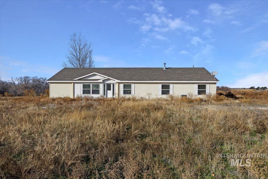Photo of 2476 S 1100 E, Hagerman, ID 83301 (MLS # 98968490)