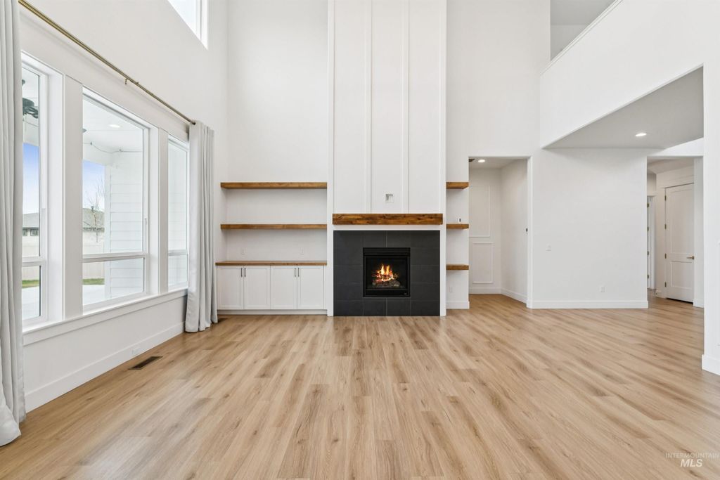 Photo of 5379 S Mesa Trail Pl, Meridian, ID 83642 (MLS # 98981744)