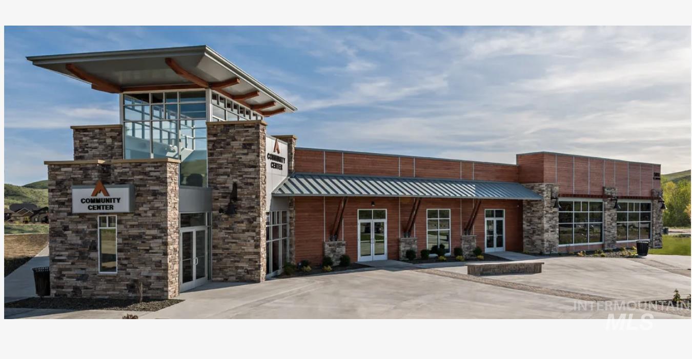 20203 N Swire Green Way