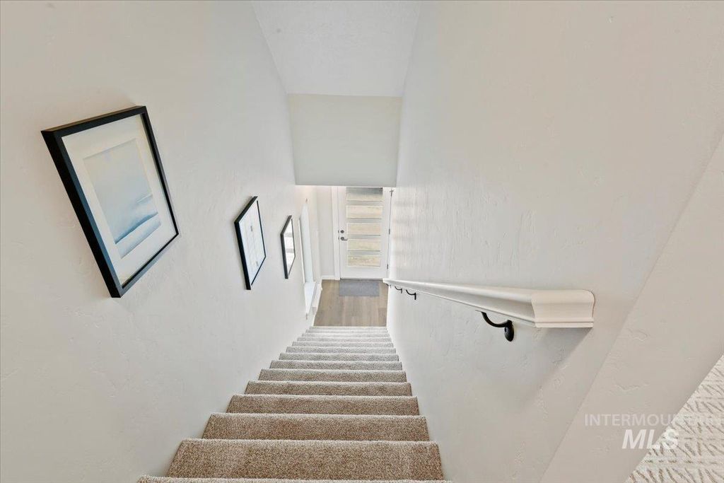 Photo of 509 N Lucy Lane, Nampa, ID 83687 (MLS # 98968285)