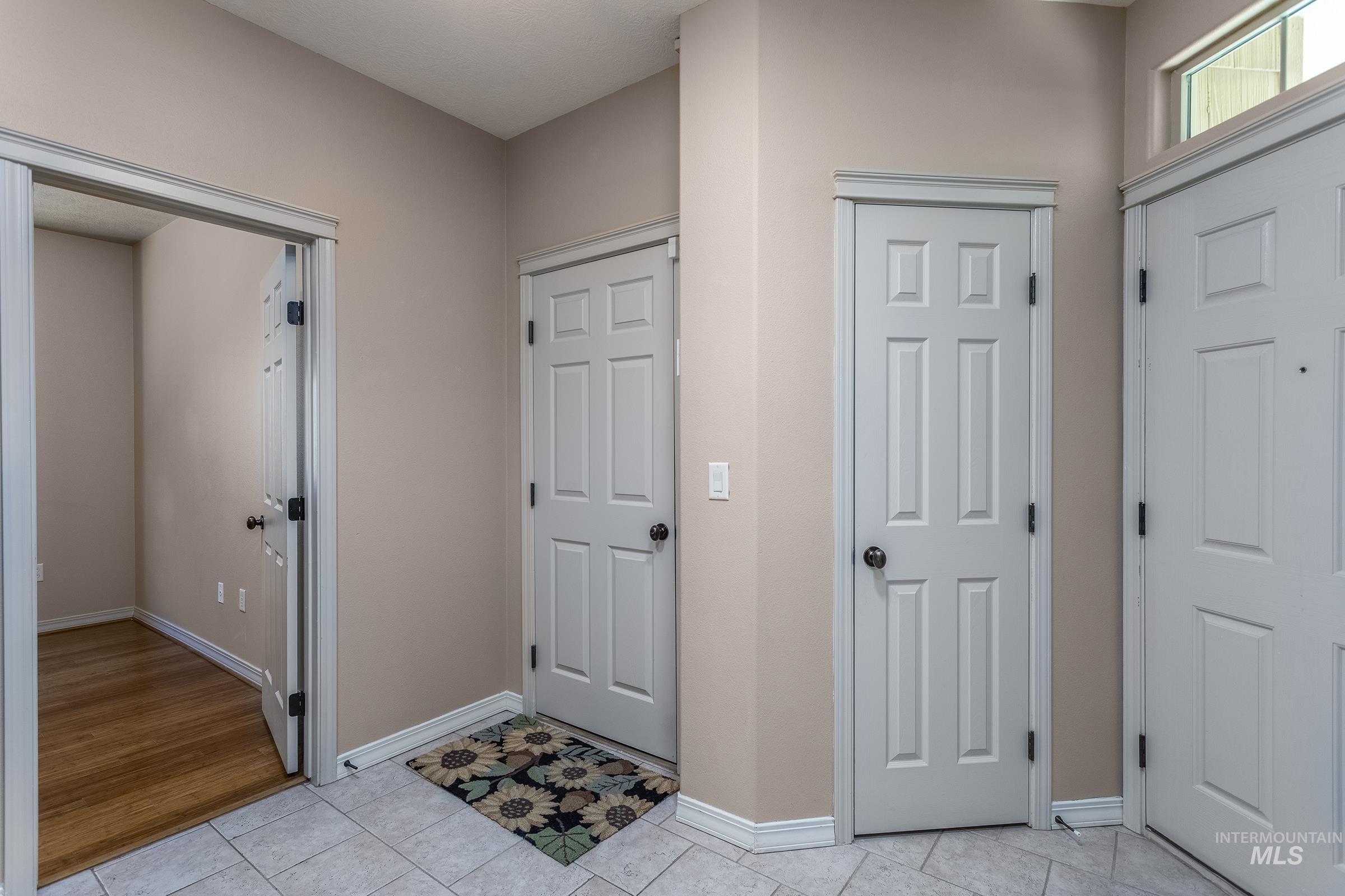 2264 S Blackspur Way