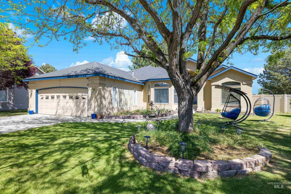 Photo of 421 Morning Sun Dr, Nampa, ID 83686 (MLS # 98987939)
