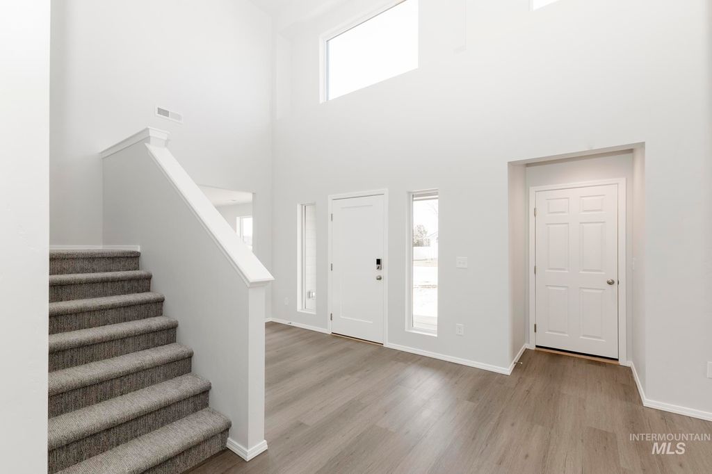 Photo of 2296 N Iditarod Ave, Kuna, ID 83634 (MLS # 98969297)