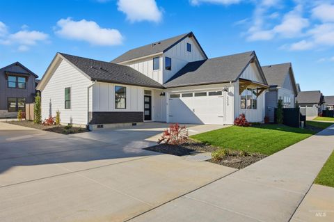 2359 E Valensole St Meridian ID 83642