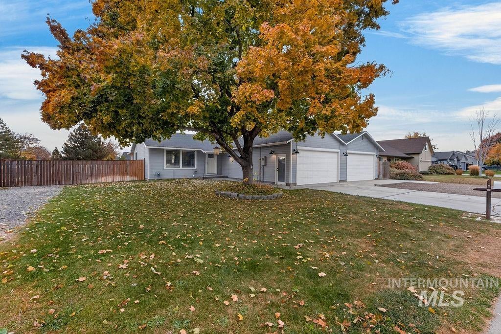 Photo of 4212 Choctaw Drive, Nampa, ID 83686 (MLS # 99004902)
