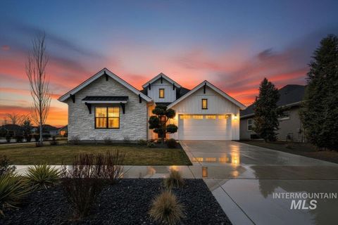 Photo of 1381 N Laconia Ave, Eagle, ID 83616 (MLS # 98976809)