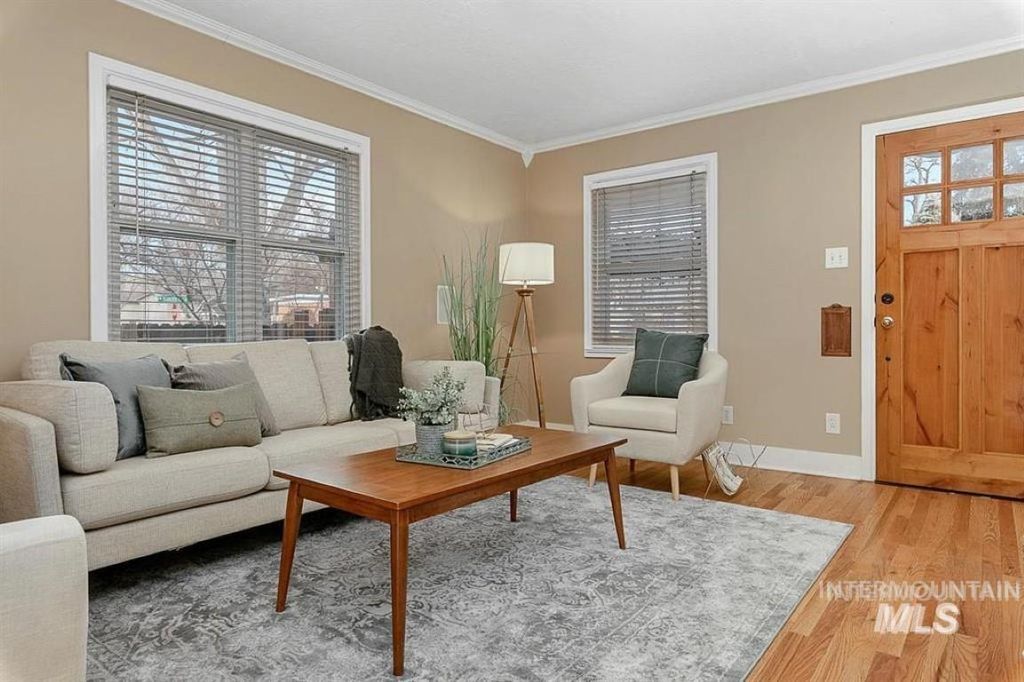 Photo of 1717 N 13th St, Boise, ID 83702 (MLS # 98977609)