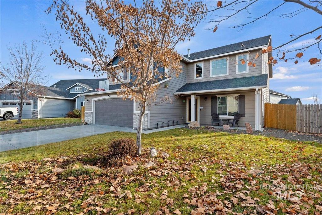 Photo of 3636 S Wood River Ave, Nampa, ID 83686 (MLS # 98969622)