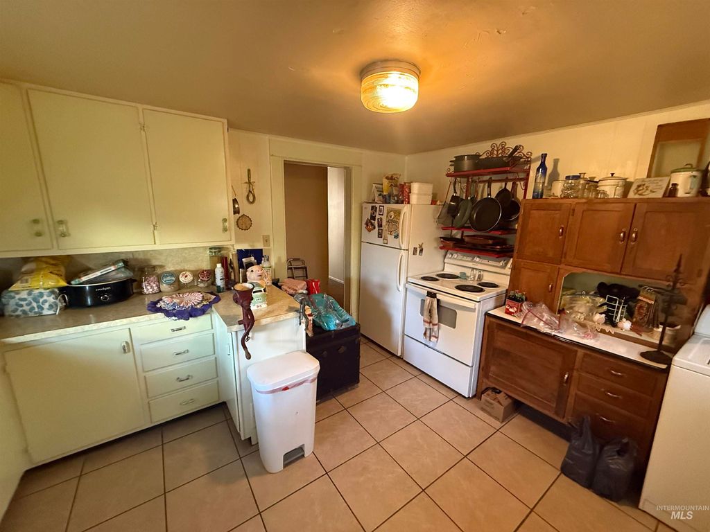 Photo of 308 2nd Ave E Ave, Jerome, ID 83338 (MLS # 98969323)