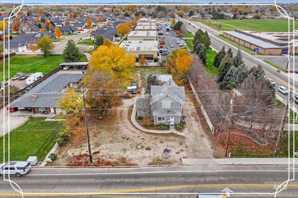 Photo of 506 E Linden St, Caldwell, ID 83605 (MLS # 98968012)