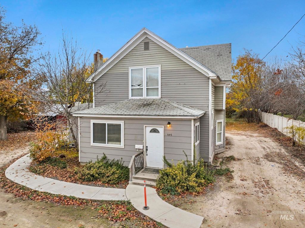 Photo of 506 E Linden St, Caldwell, ID 83605 (MLS # 98968012)